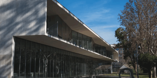 Biblioteca Grupo Cántico