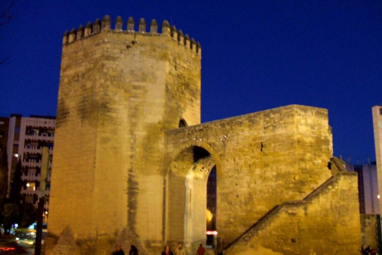 Torre de la Malmuerta en Córdoba: Historia, Leyendas y Secretos que Debes Conocer