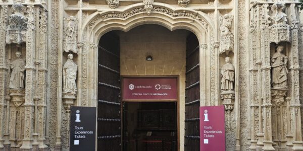 Córdoba.info abre sus puertas a los agentes turísticos de la ciudad