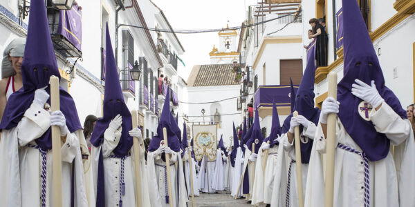 Mi&eacute;rcoles Santo en C&oacute;rdoba 2026: Gu&iacute;a de itinerarios y mejores sitios estrat&eacute;gicos